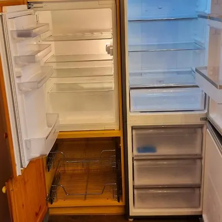 Elite-apartment Am Hauptbahnhof Mit Kueche,privat-parkplatz,waschmaschine Und 5g Wlan Fuer 6 Personen * Celle