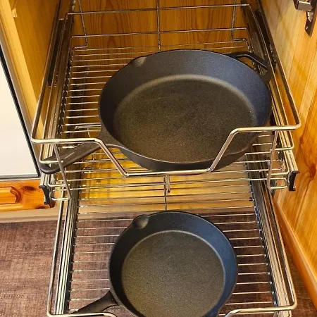 Lägenhet Elite-apartment Am Hauptbahnhof Mit Kueche,privat-parkplatz,waschmaschine Und 5g Wlan Fuer 6 Personen Celle